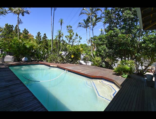 7 BEDROOM HOUSE FOR SALE IN HIGHLANDS HILLS